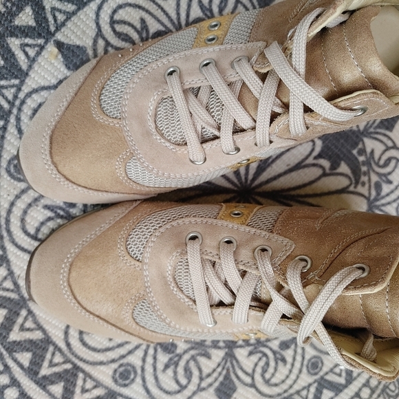 GEOX hidden wedge leather sneakers size 37 - Picture 4 of 13